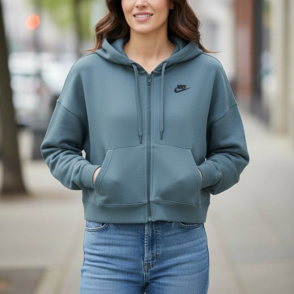 NIKE  Full Zip Cropped TRIBLEND CLUB HOODIE Size L